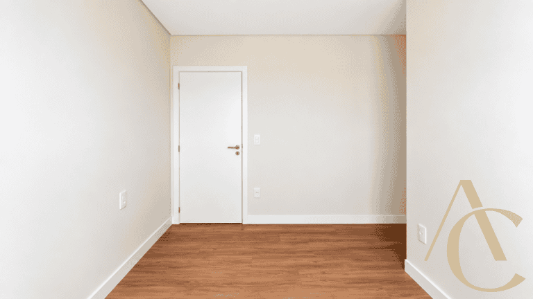 Apartamento à venda – 01 suíte e 2 demi-suítes / Academia – Kobrasol – São José/SC.