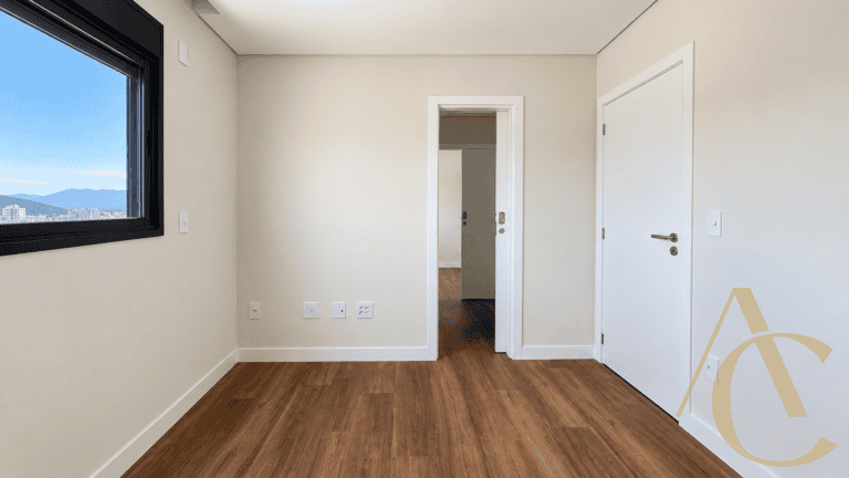 Apartamento à venda – 03 suítes / Brinquedoteca – Kobrasol – São José/SC.