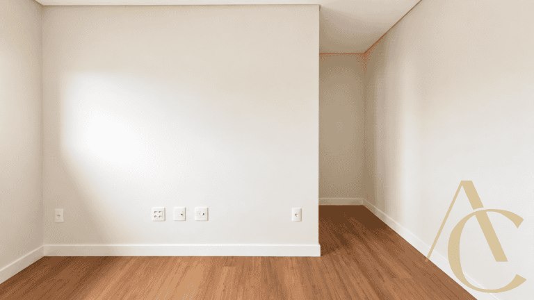 Apartamento à venda – 01 suíte e 2 demi-suítes / Playground – Kobrasol – São José/SC.