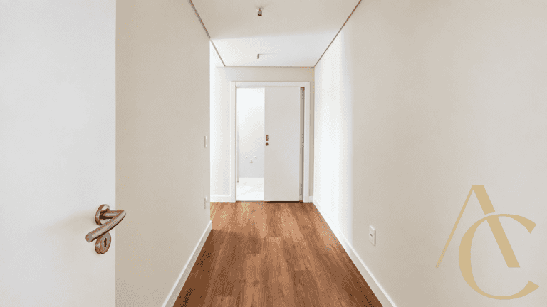 Apartamento à venda – 03 suítes / SPA – Kobrasol – São José/SC.
