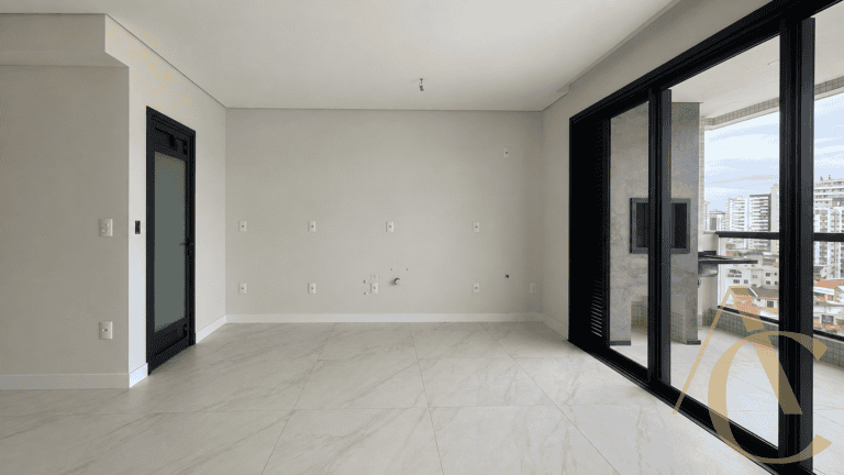 Apartamento à venda – 03 suítes / Salão de Festas – Kobrasol – São José/SC.