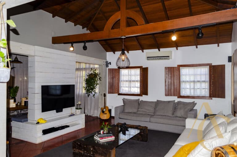 Casa residencial à venda, mobiliada e com piscina  – Santo Antônio de Lisboa – Florianópolis/ SC.