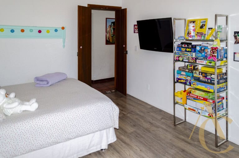 Casa residencial à venda, mobiliada e com piscina  – Santo Antônio de Lisboa – Florianópolis/ SC.