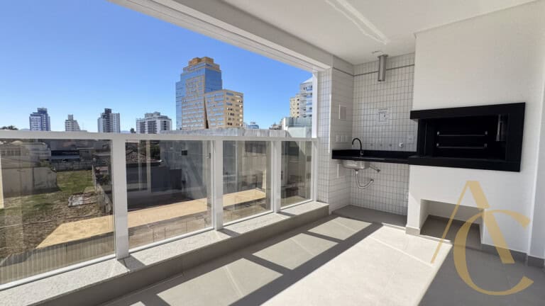 Apartamento à venda – 3 suítes com hobby box – Estreito – Florianópolis/SC