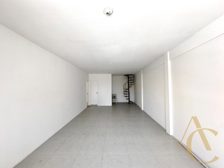 Prédio para alugar, 184,72 m² – Estreito – Florianópolis/SC.
