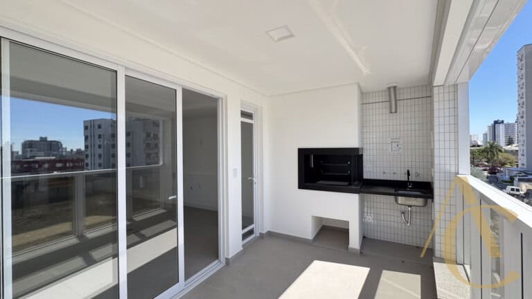 Apartamento à venda – 3 suítes com lavabo – Estreito – Florianópolis/SC