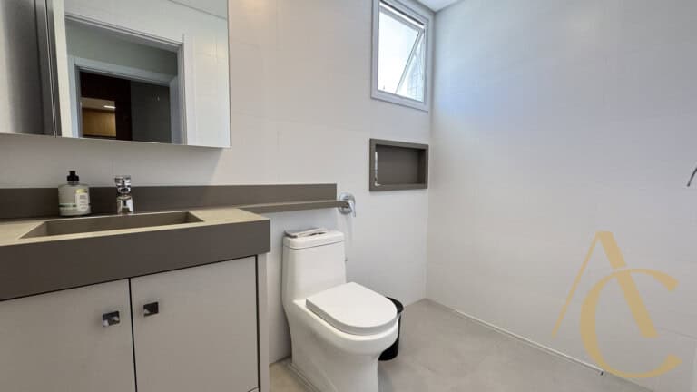 Apartamento à venda – 3 suítes com lavabo – Estreito – Florianópolis/SC