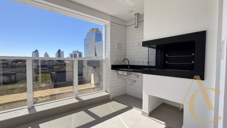 Apartamento à venda – 3 suítes com hobby box – Estreito – Florianópolis/SC