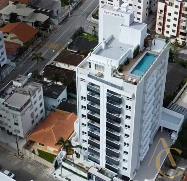 Apartamento à venda – 3 suítes com hobby box – Estreito – Florianópolis/SC