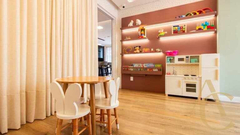 Apartamento à venda – 3 suítes com hobby box – Estreito – Florianópolis/SC