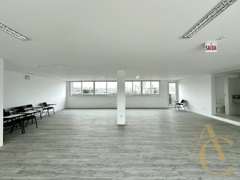 Prédio para alugar, 1.097 m² – Capoeiras – Florianópolis/SC.