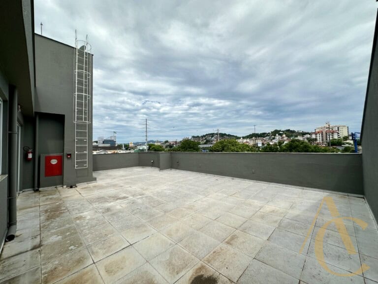 Prédio para alugar, 1.097 m² – Capoeiras – Florianópolis/SC.