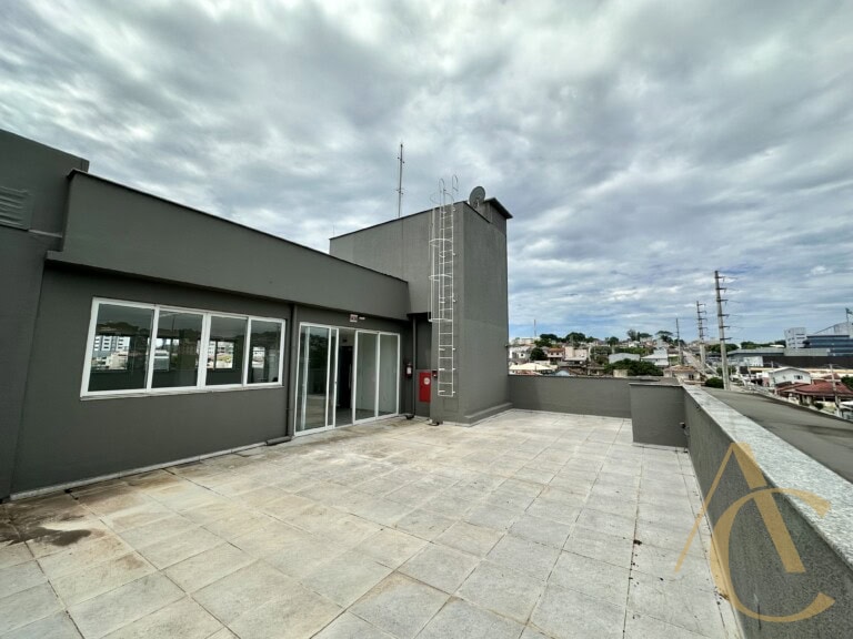 Prédio para alugar, 1.097 m² – Capoeiras – Florianópolis/SC.