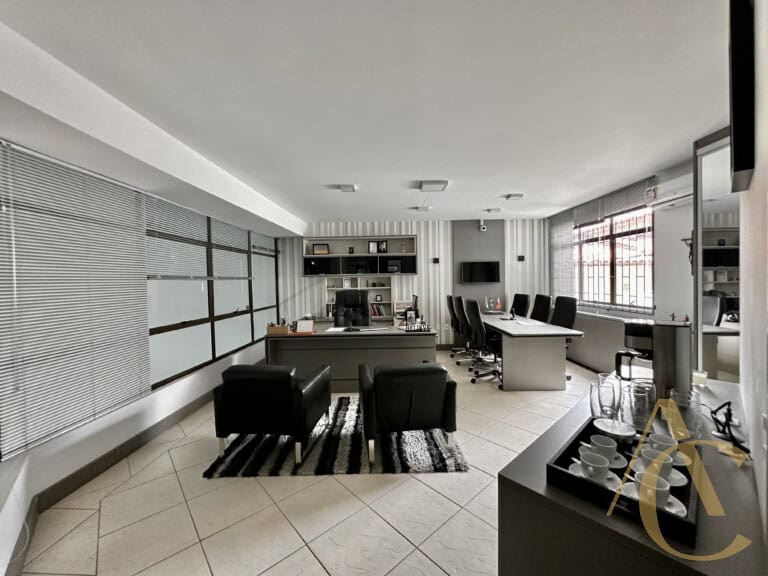 Prédio para alugar, 1.097 m² – Capoeiras – Florianópolis/SC.