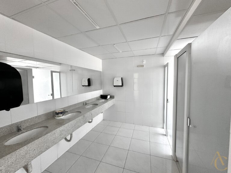 Sala para alugar – Trindade – Florianópolis/SC.