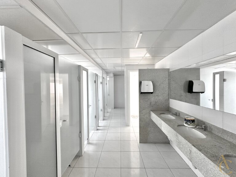 Sala para alugar – Trindade – Florianópolis/SC.