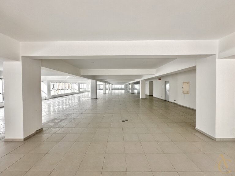 Sala para alugar – Trindade – Florianópolis/SC.