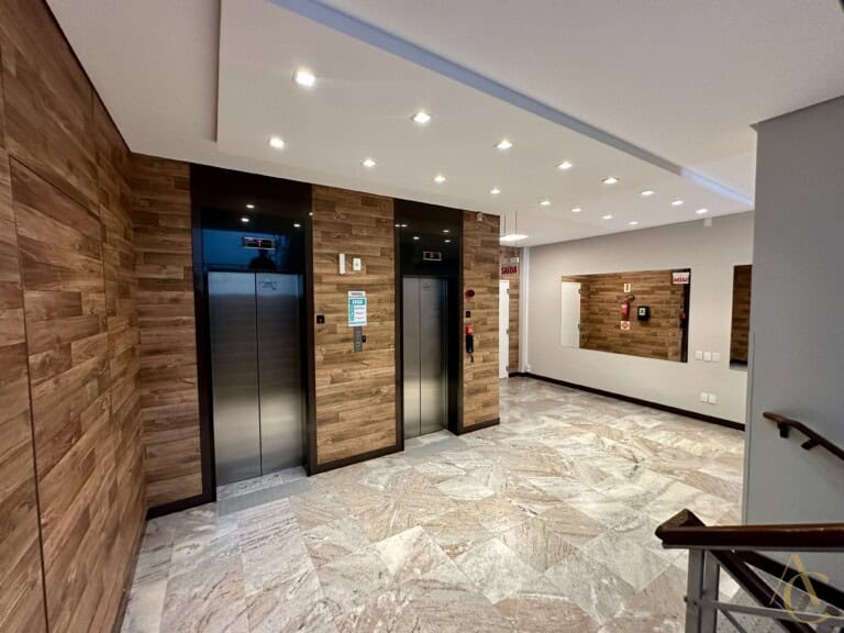 Sala para alugar – Trindade – Florianópolis/SC.