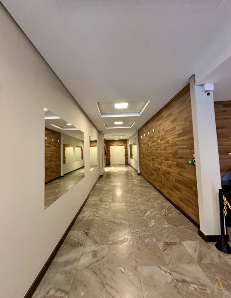 Sala para alugar – Trindade – Florianópolis/SC.