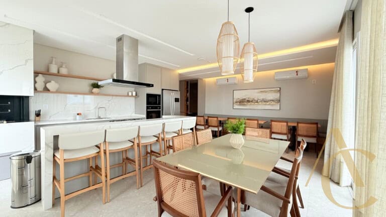 Apartamento à venda – 3 suítes com lavabo – Estreito – Florianópolis/SC