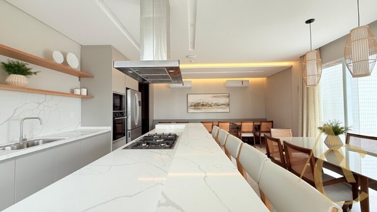 Apartamento à venda – 3 suítes com hobby box – Estreito – Florianópolis/SC