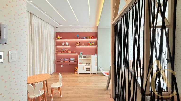 Apartamento à venda – 3 suítes com hobby box – Estreito – Florianópolis/SC