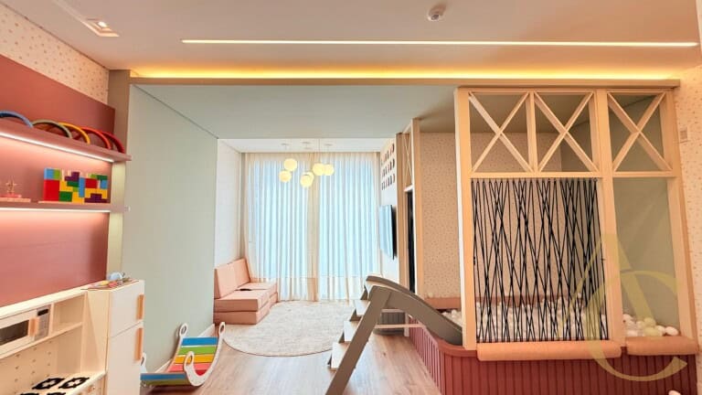 Apartamento à venda – 3 suítes com hobby box – Estreito – Florianópolis/SC