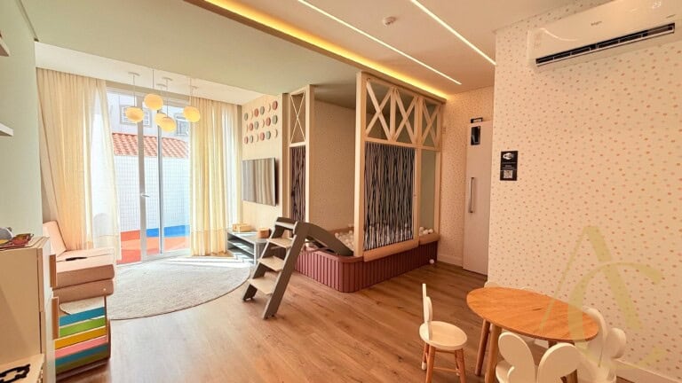 Apartamento à venda – 3 suítes com hobby box – Estreito – Florianópolis/SC