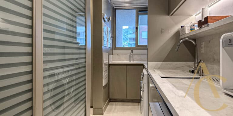 Apartamento para venda – 2 suítes – Agronômica – Florianópolis/SC