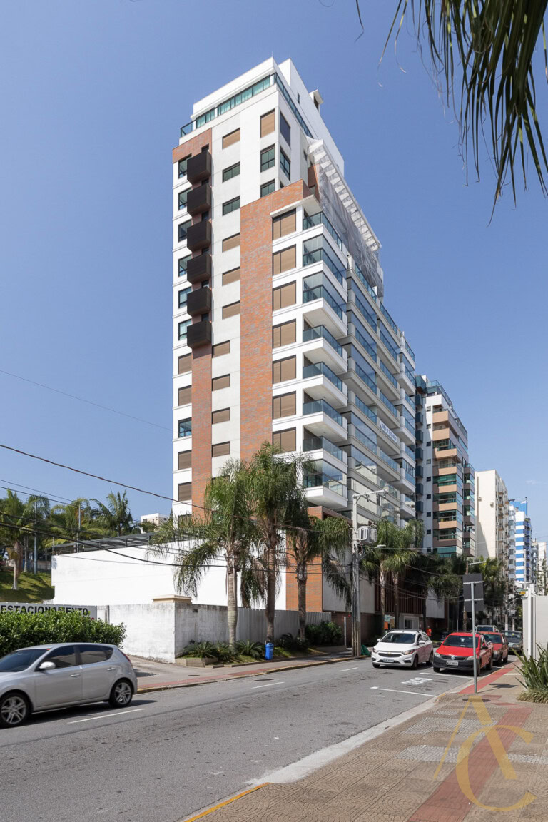 Estudio decorado para venda – Centro – Florianópolis/SC.