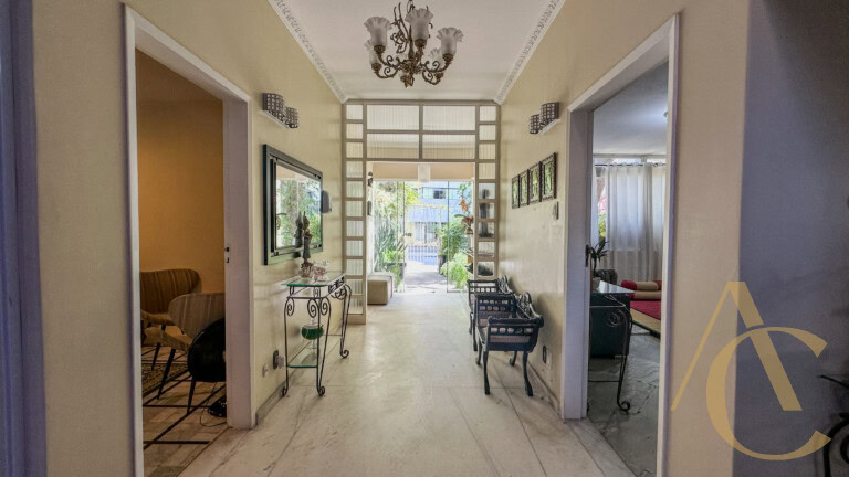 Casa comercial para alugar – Centro – Florianópolis/SC.