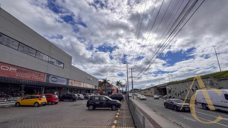 Sala para alugar – 1.917,54m² – Jardim Eldorado – Palhoça/SC.