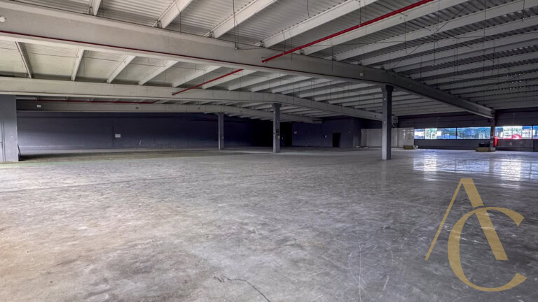 Sala para alugar – 1.917,54m² – Jardim Eldorado – Palhoça/SC.