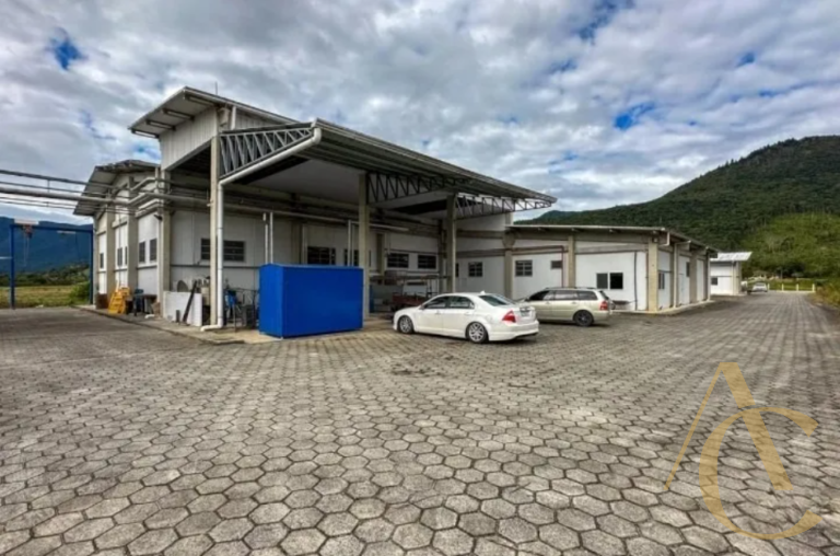 Galpão para alugar – 1.630,00m² – Santo Amaro da Imperatriz/SC.