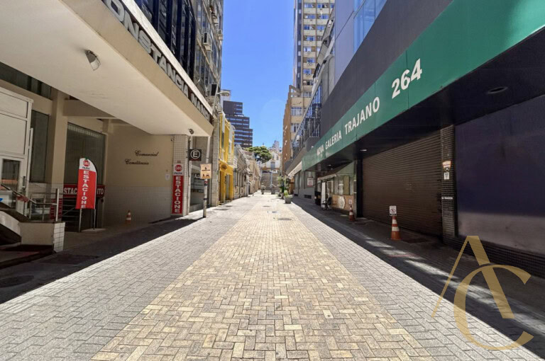 RESERVADO – Sala para alugar – 39,74m² – Centro – Florianópolis/SC.