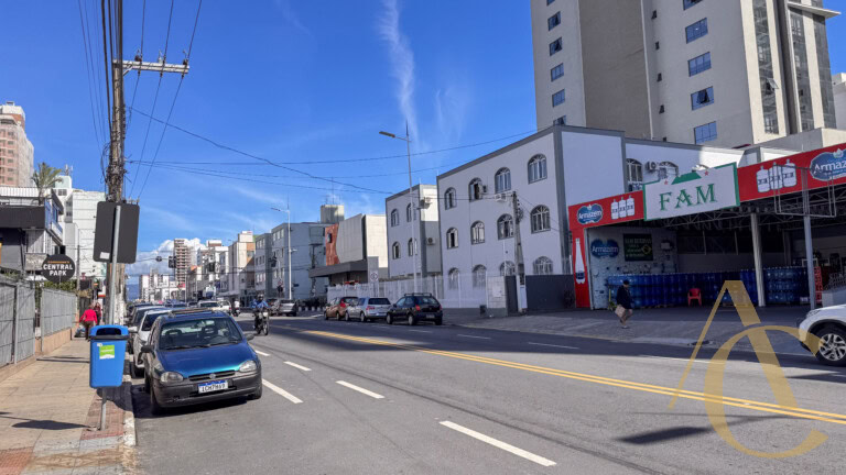 Loja para locação – Kobrasol – São José/SC.