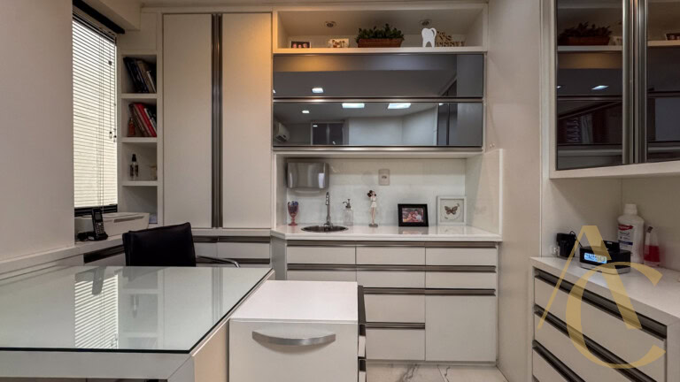 RESERVADO – Sala para alugar – 39,74m² – Centro – Florianópolis/SC.