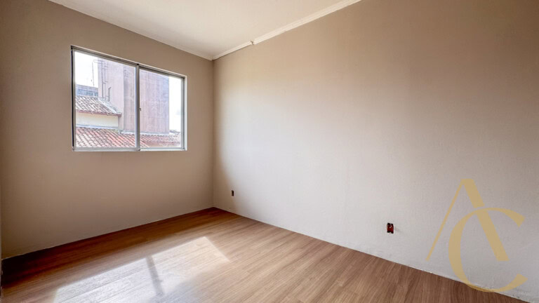 Apartamento para alugar – 2 quartos – Carianos – Florianópolis/SC.