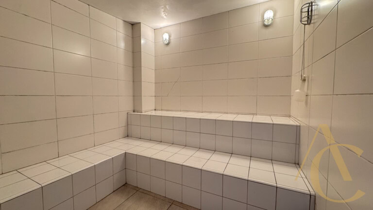 Apartamento/duplex à venda –  2 suítes – Centro – Florianópolis/SC.