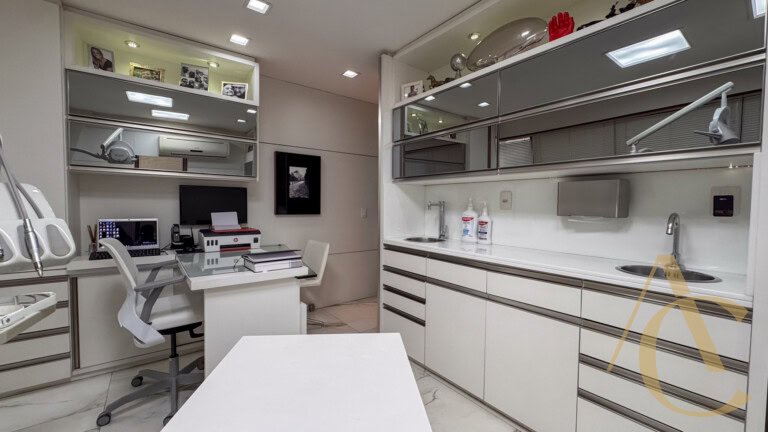 RESERVADO – Sala para alugar – 39,74m² – Centro – Florianópolis/SC.