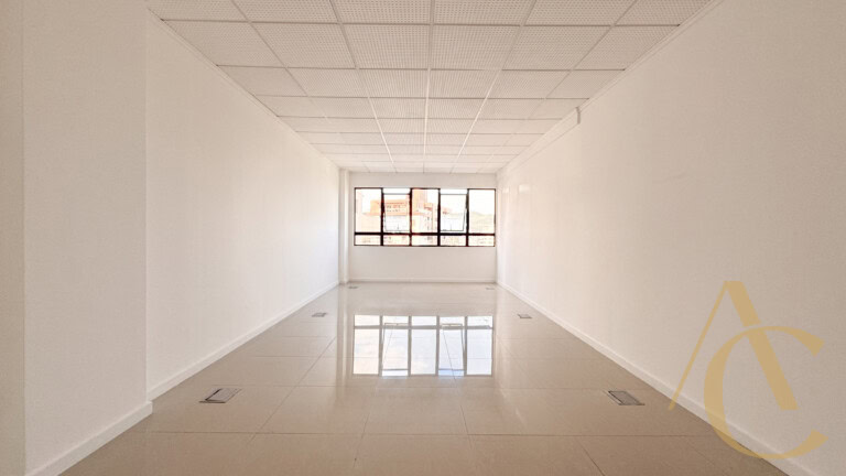 Sala para alugar – Itacorubi – Florianópolis/SC.