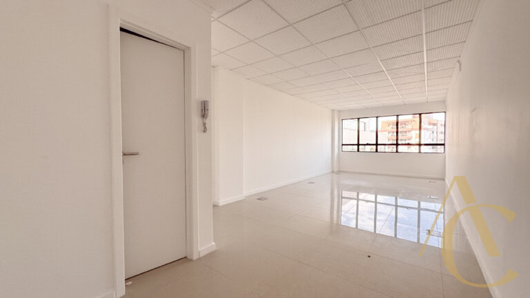 Sala para alugar – Itacorubi – Florianópolis/SC.