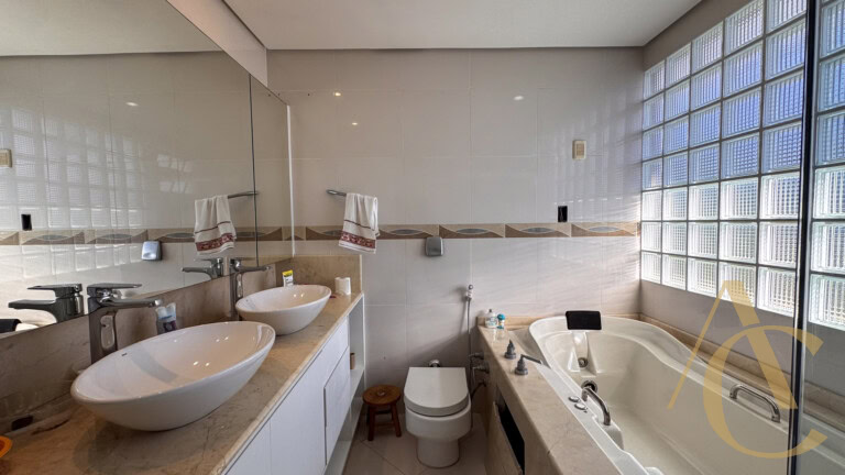 Casa residencial alto padrão para locação – Itaguaçu – Florianópolis/SC.