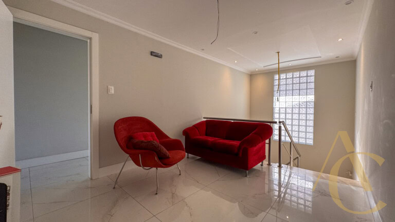 Casa residencial alto padrão para locação – Itaguaçu – Florianópolis/SC.