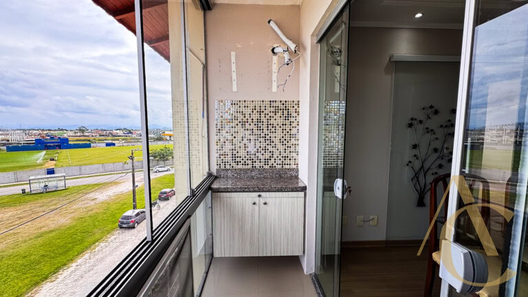 Apartamento para alugar – 2 quartos – Carianos – Florianópolis/SC.