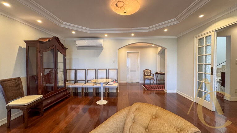 Casa residencial alto padrão para locação – Itaguaçu – Florianópolis/SC.