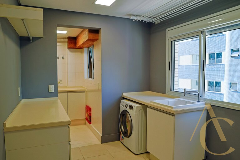 Apartamento/duplex à venda –  2 suítes – Centro – Florianópolis/SC.