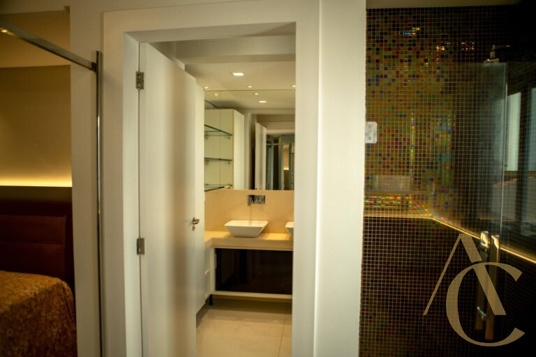 Apartamento/duplex à venda –  2 suítes – Centro – Florianópolis/SC.