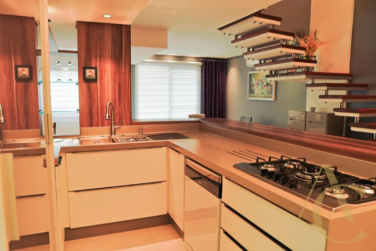 Apartamento/duplex à venda –  2 suítes – Centro – Florianópolis/SC.