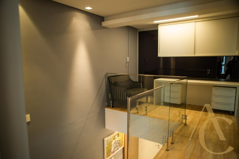 Apartamento/duplex à venda –  2 suítes – Centro – Florianópolis/SC.